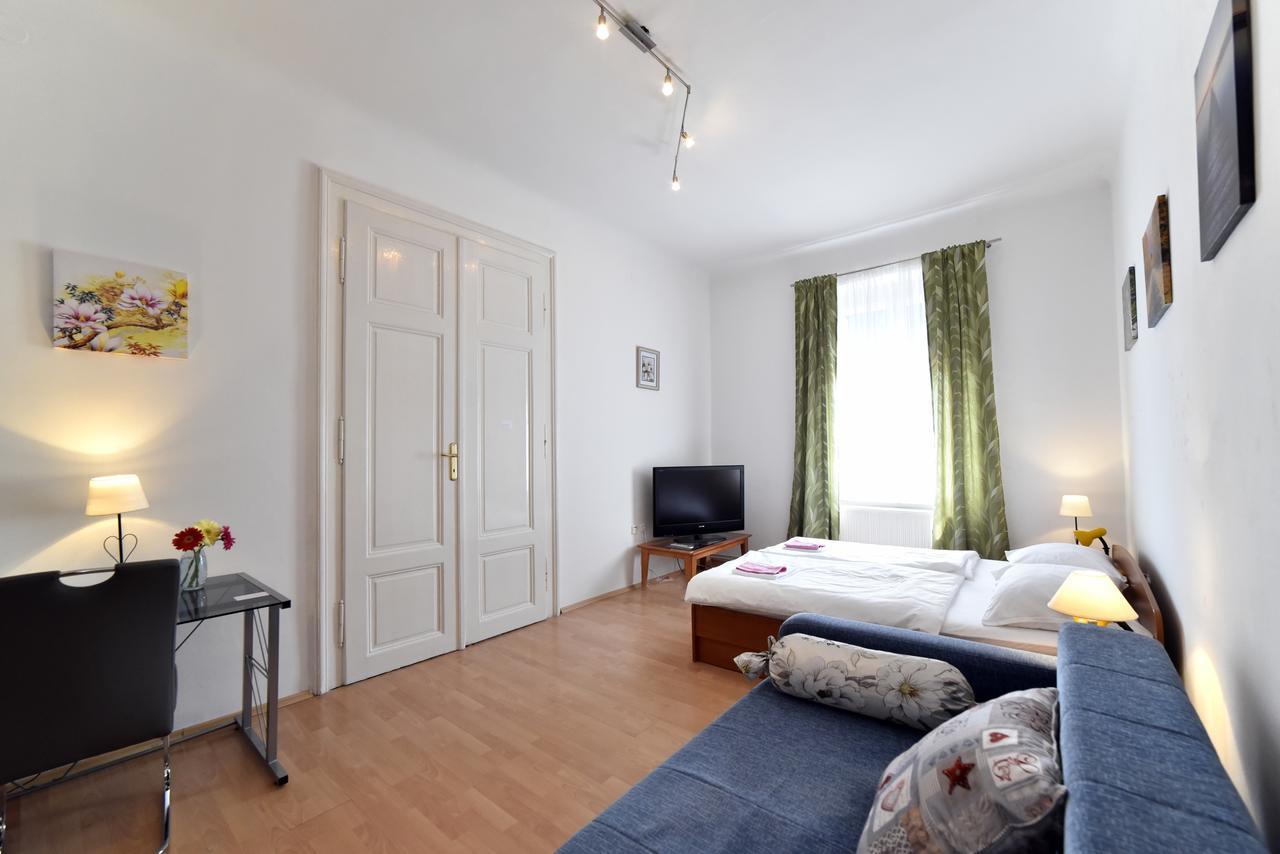 Apartment Tesla Zagreb Luaran gambar