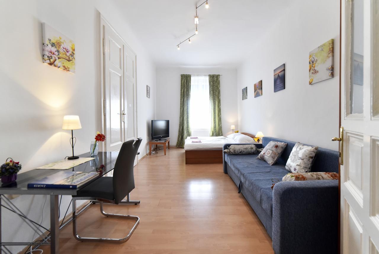 Apartment Tesla Zagreb Luaran gambar