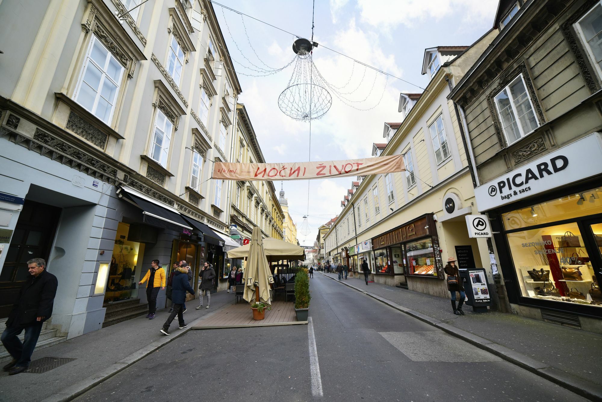 Apartment Tesla Zagreb Luaran gambar